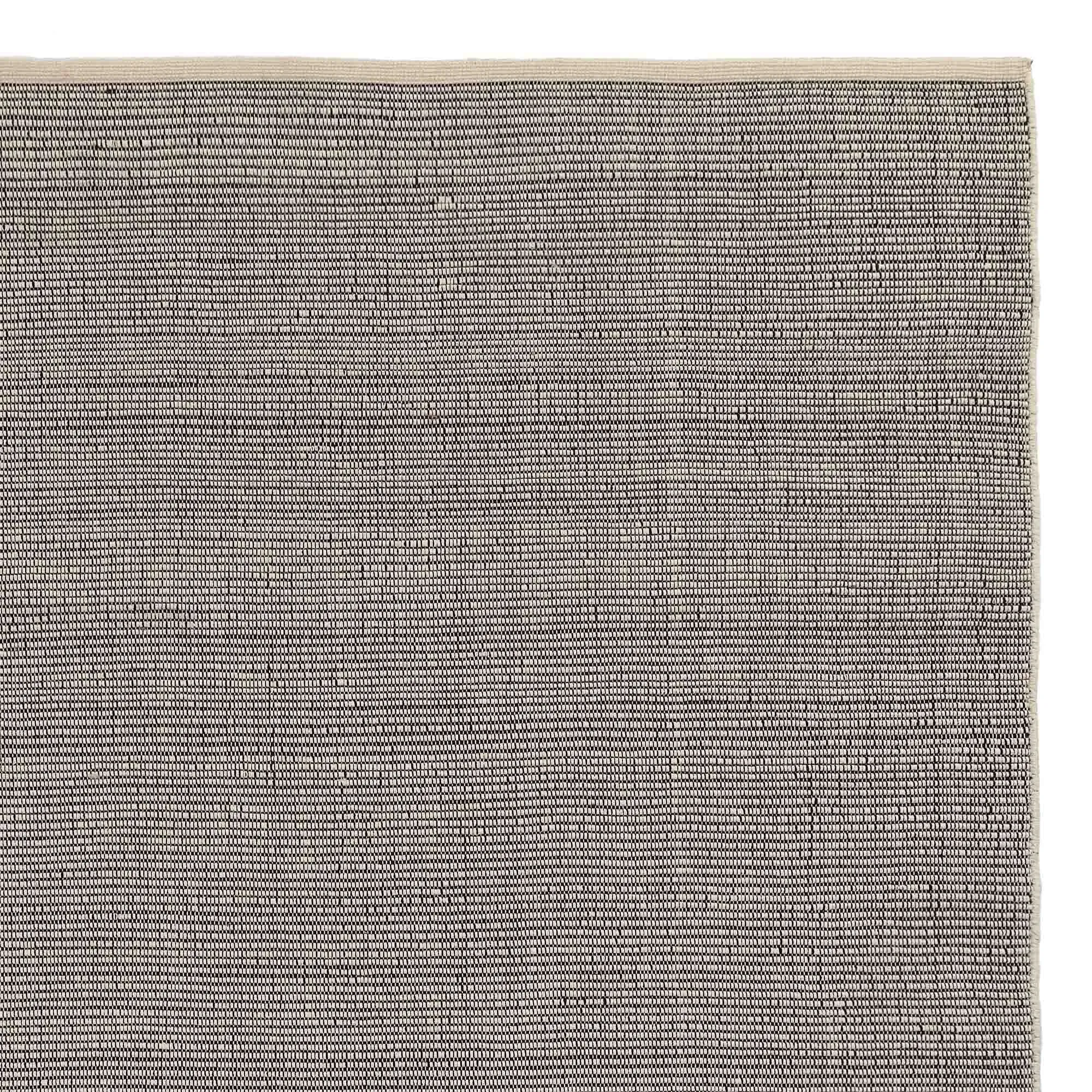 Basni Rug [Ivory/Black]