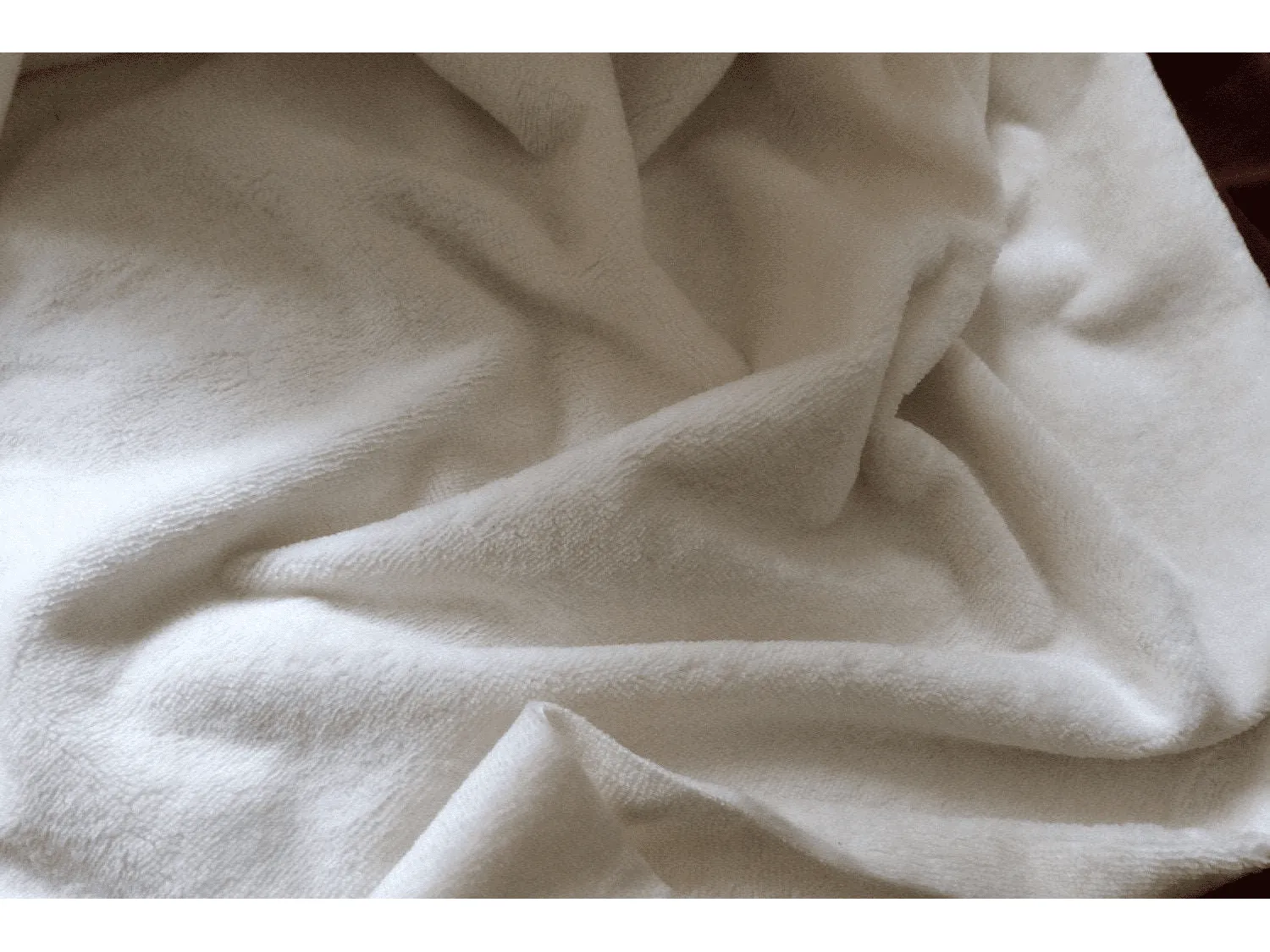 CREAM  / IVORY Luxury Bamboo Soft TOWELLING Fabric - 305gsm by Truly Sumptuous, Beach Wraps, Bags, nappues & More.... 150 cms