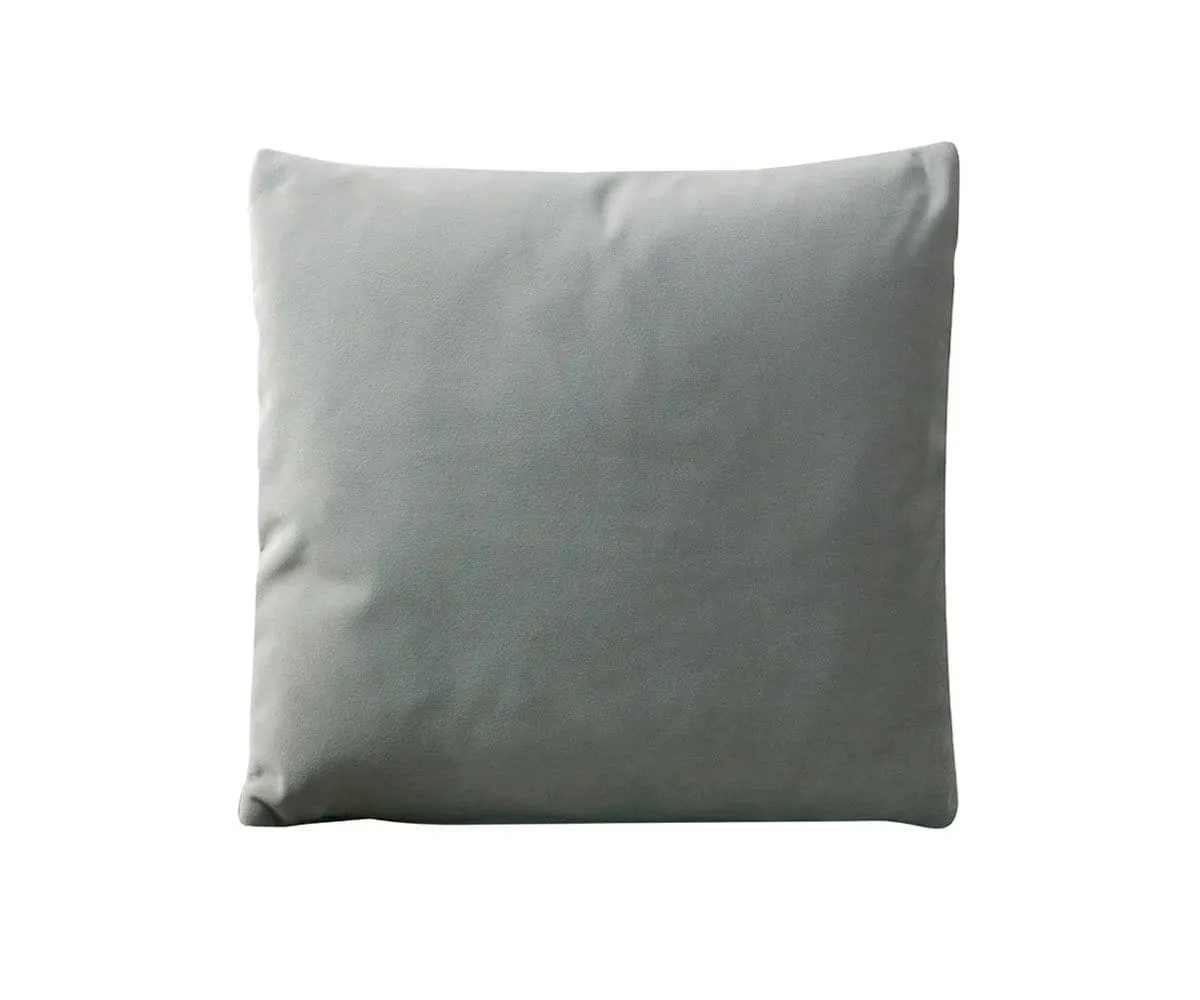 Joei Velvet Pillow