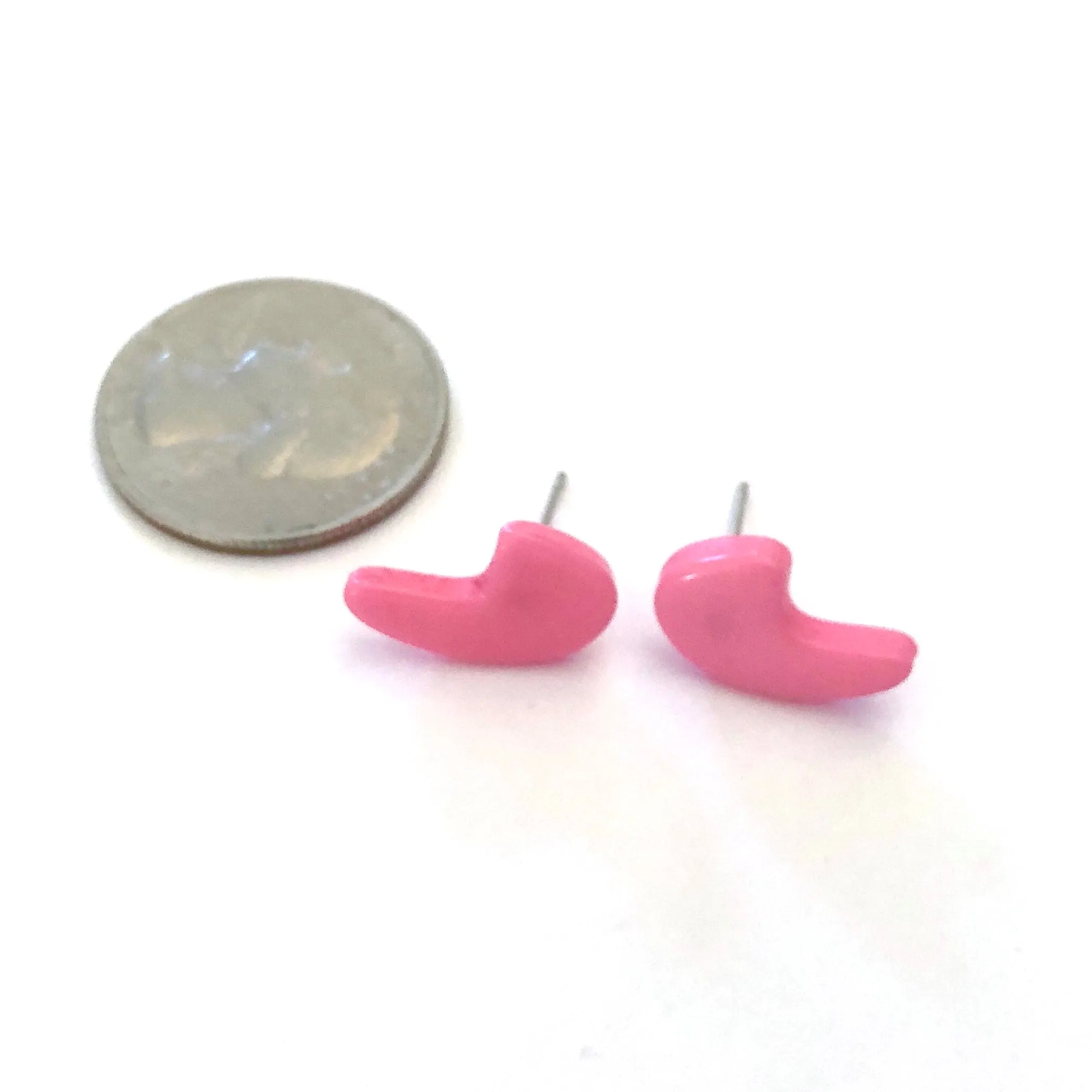 Pink Mod Swish Stud Earrings | for punctuation lovers