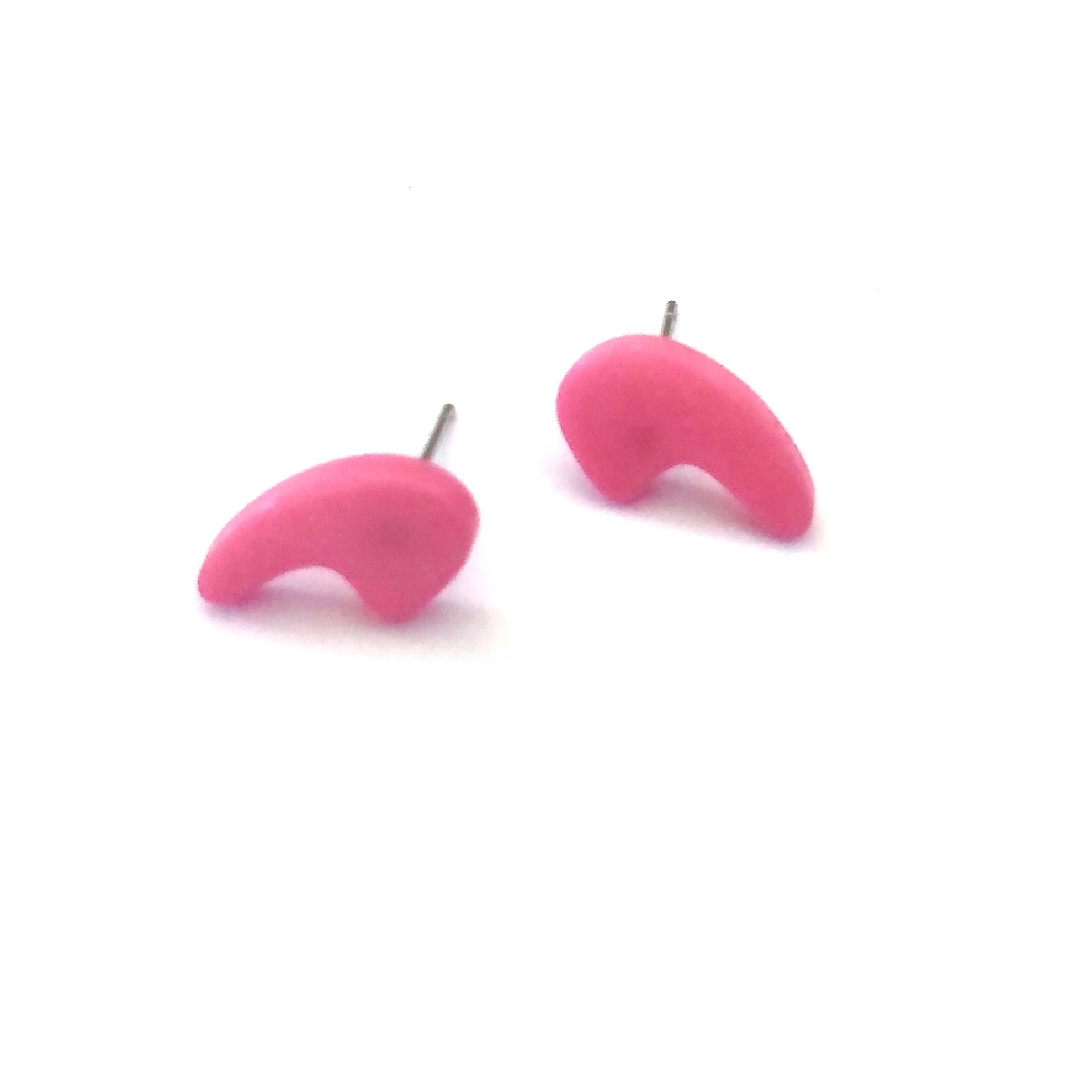 Pink Mod Swish Stud Earrings | for punctuation lovers