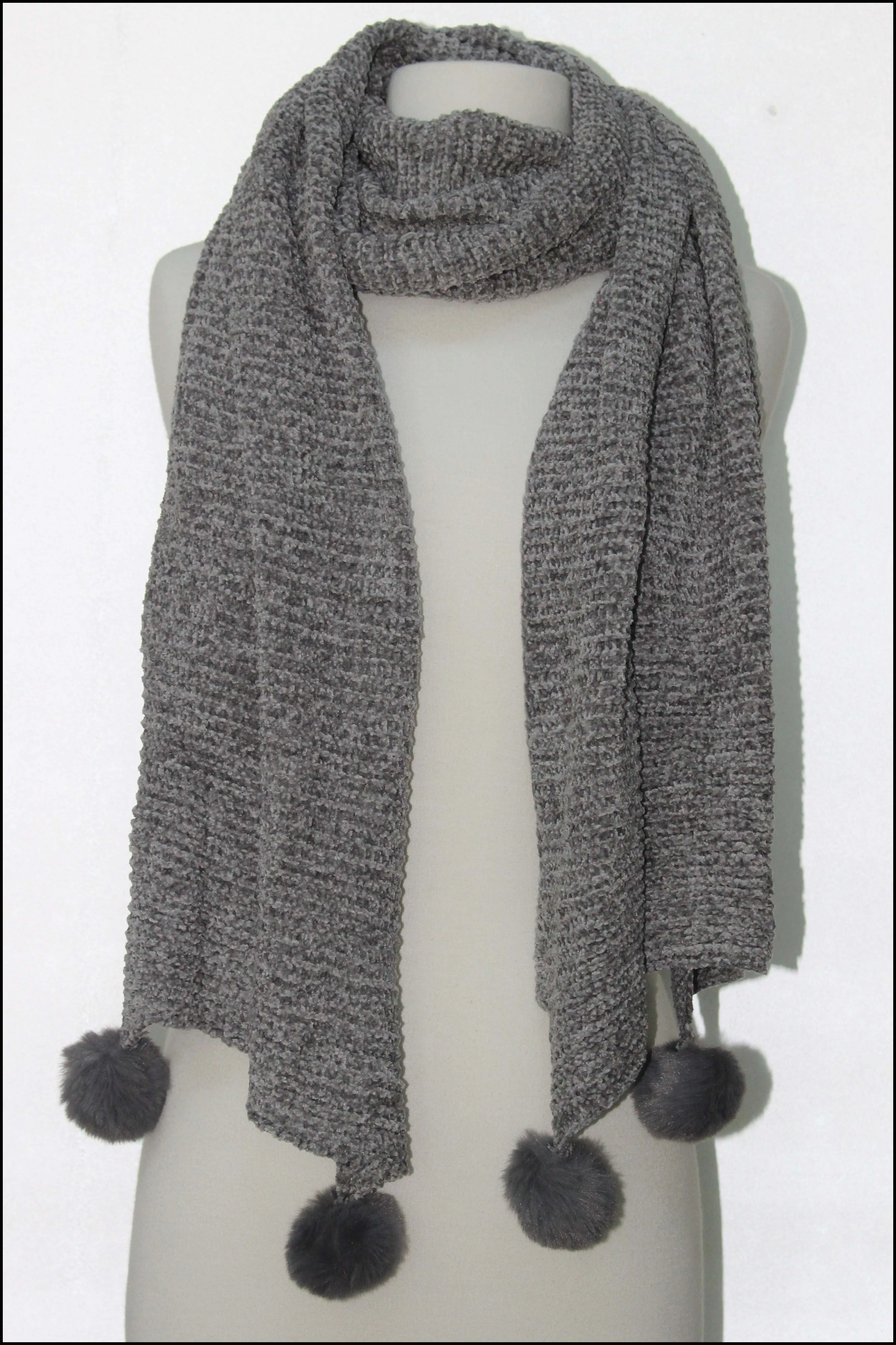 Pleated Chenille PomPom Scarf