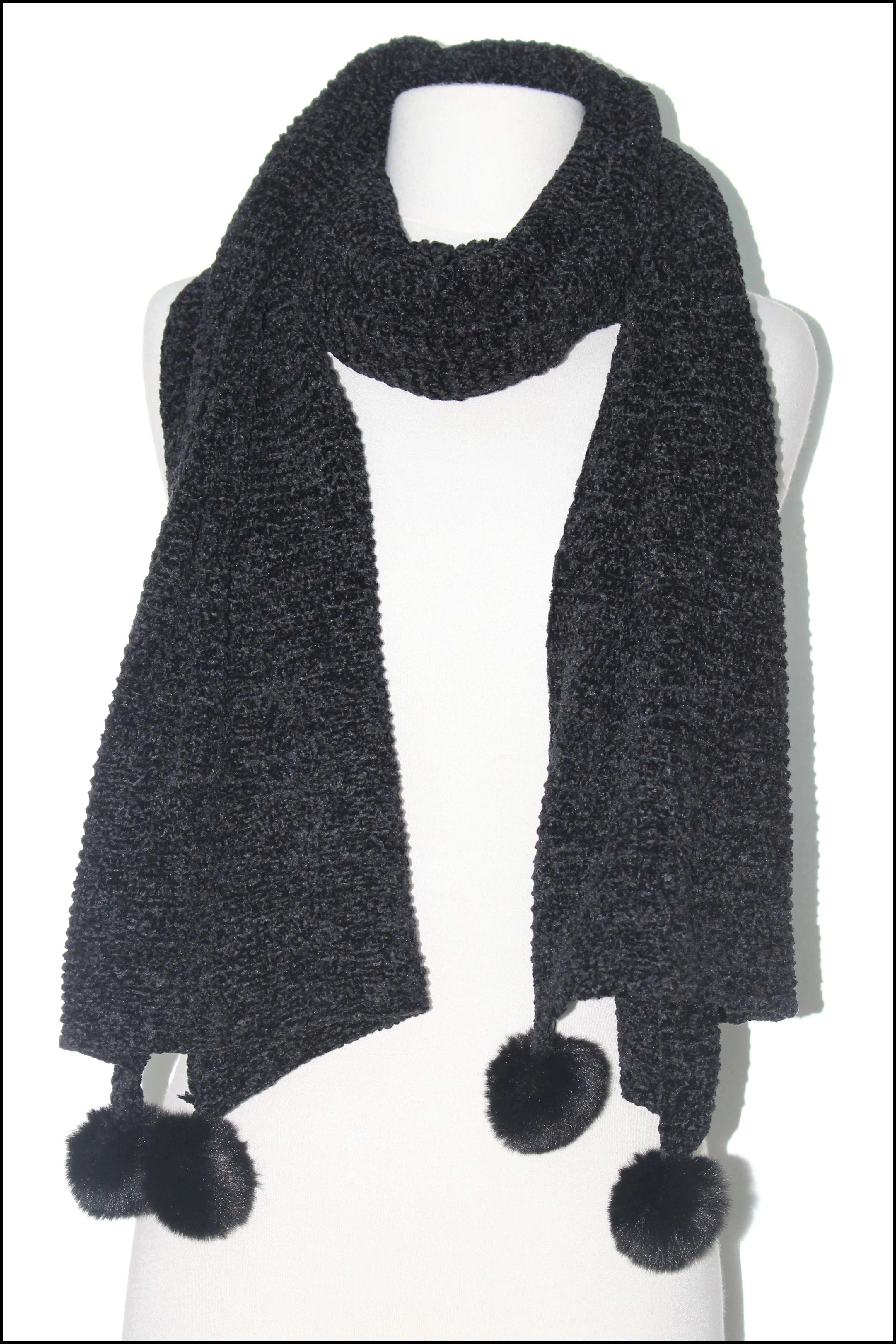 Pleated Chenille PomPom Scarf