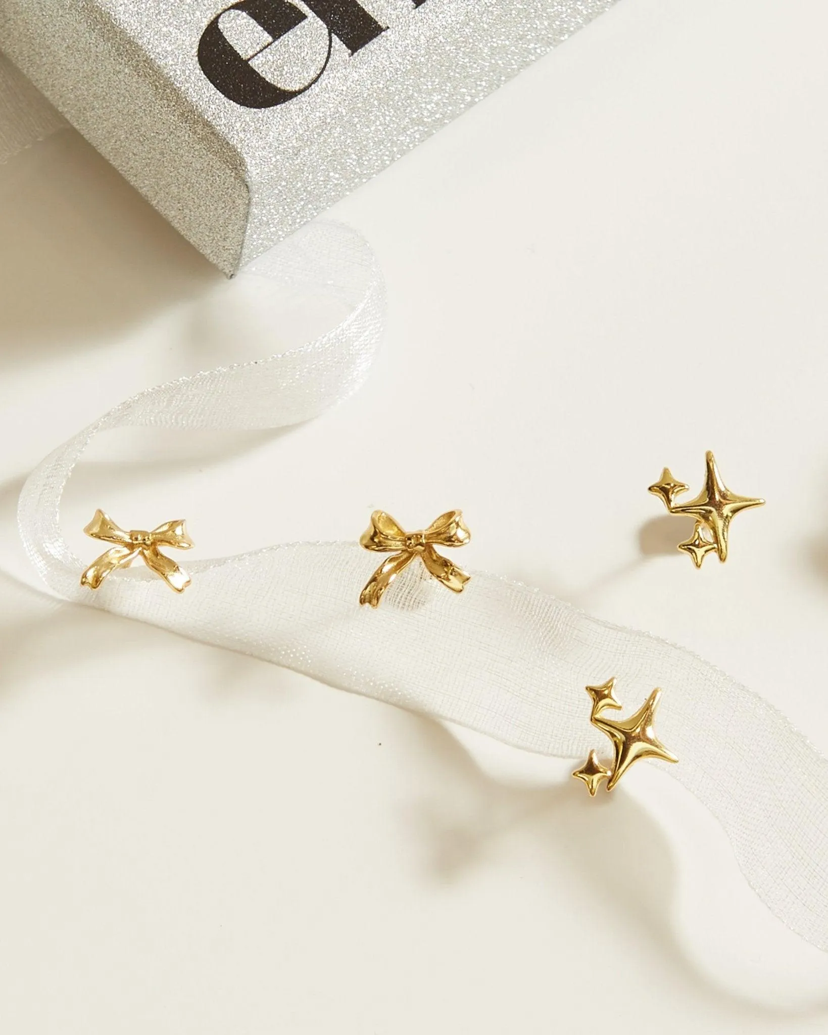 Ribbon Stud Earrings