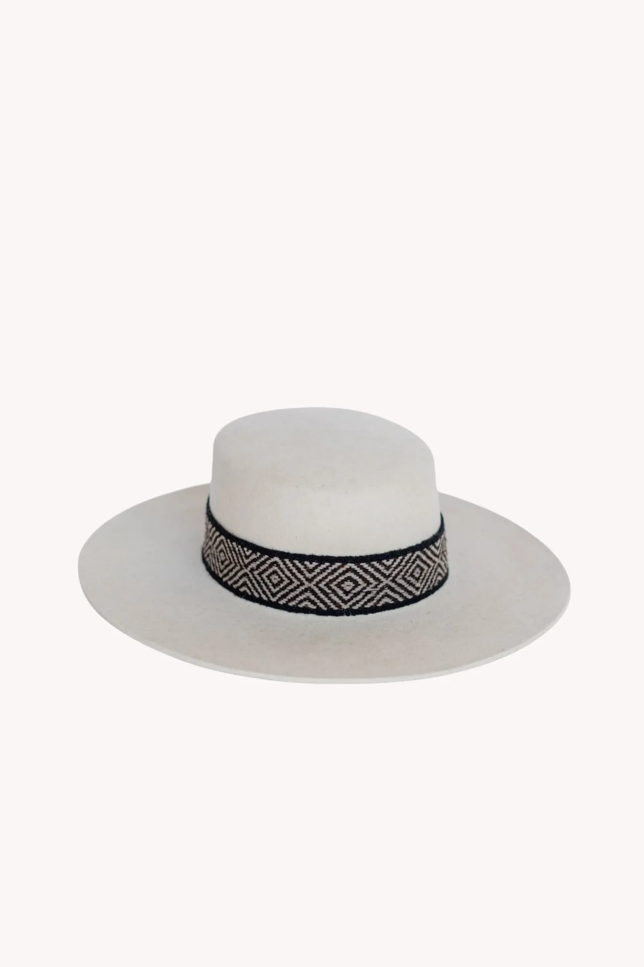 Speckled White Spanish Hat